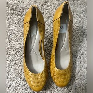 ANDREW GELLER heels size 7.5